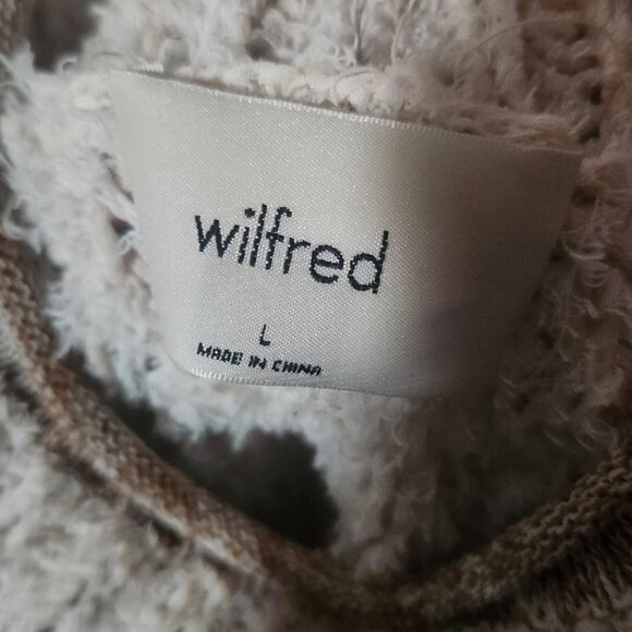 🔥 Wilfred Cream Turtleneck Sweater – Size L - Picture 5 of 10